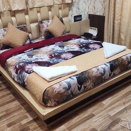 Hotel The Casa Срінагар Екстер'єр фото